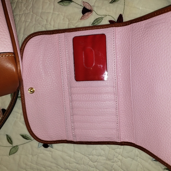 Dooney and bourke crossbody and wallet - Picture 2 of 5